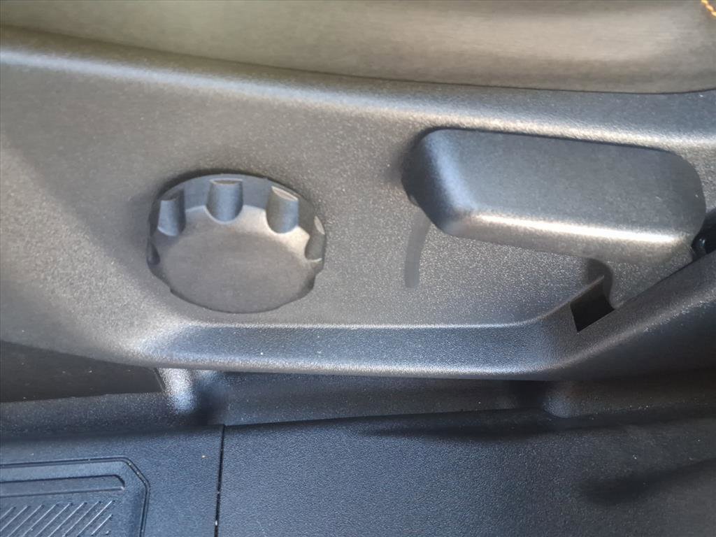 Used 2023 Ford Bronco Badlands image 15