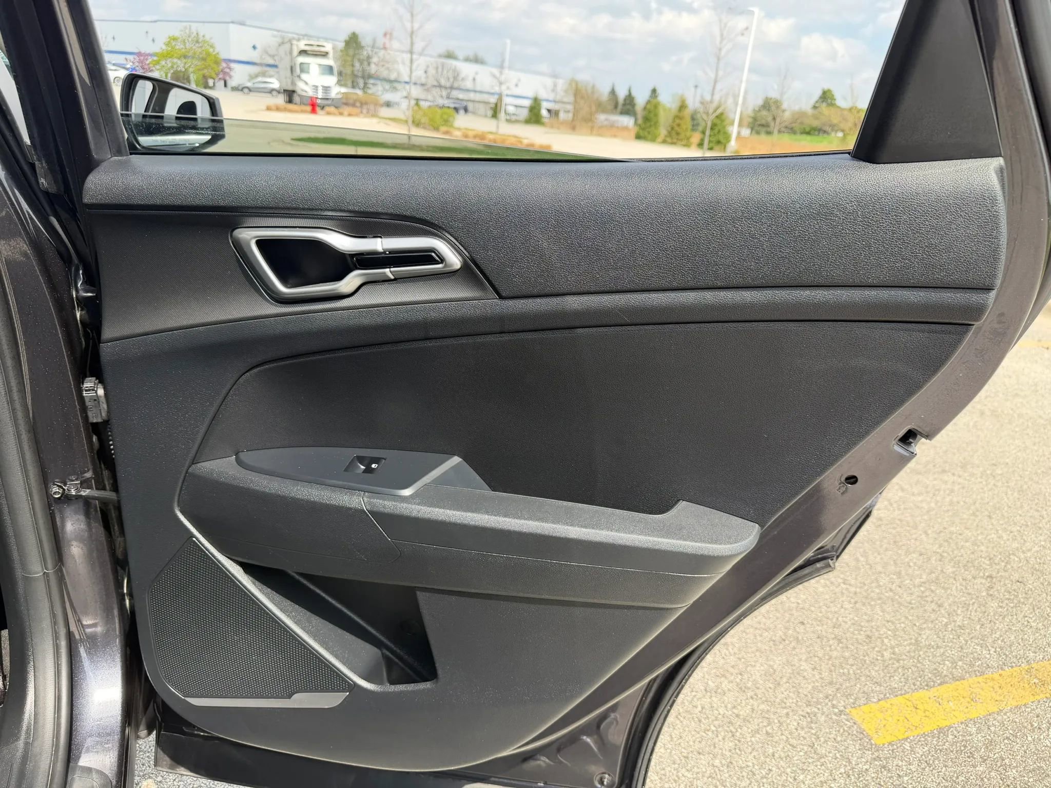 Used 2026 Kia Sportage LX FWD image 20