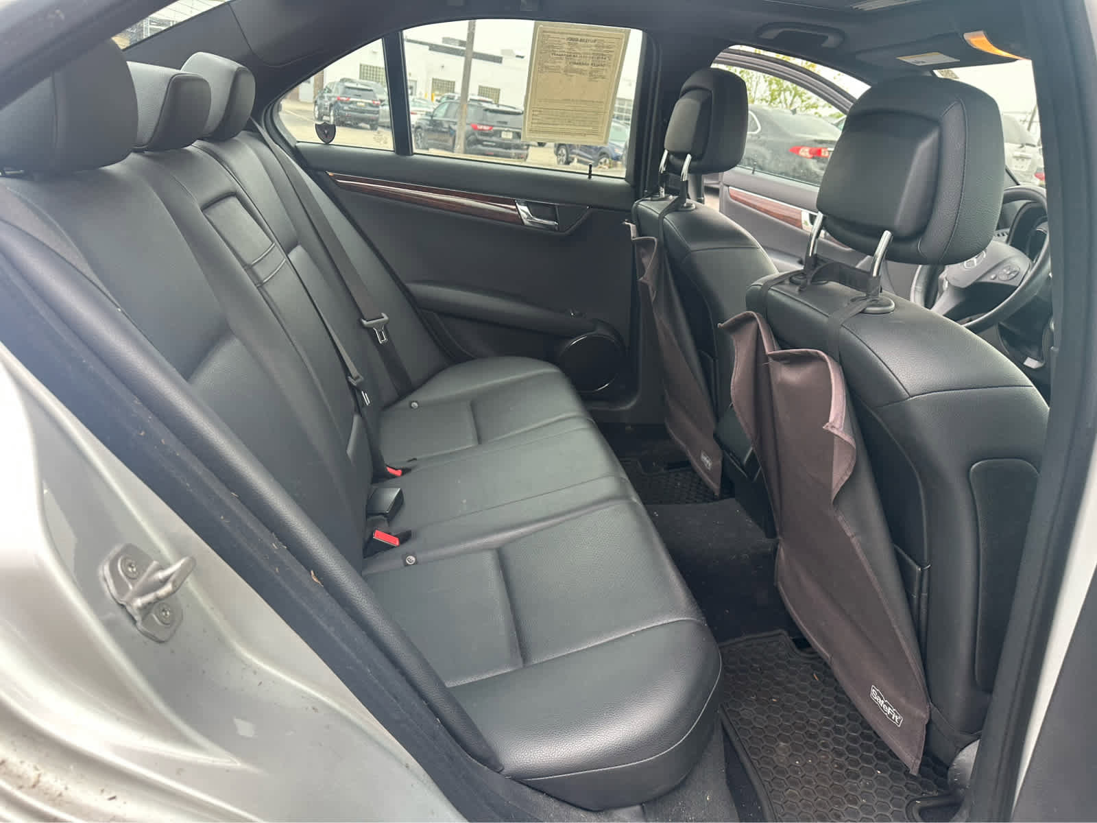 Used 2010 Mercedes-Benz C 300 4MATIC Sedan image 24