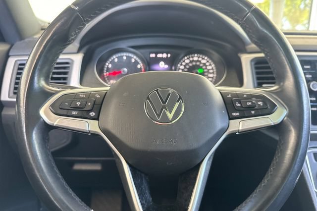 Used 2020 Volkswagen Atlas Cross Sport SE w/ Panoramic Sunroof Package FWD image 23