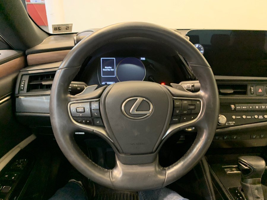 Used 2023 Lexus ES 350 w/ Premium Package FWD image 24