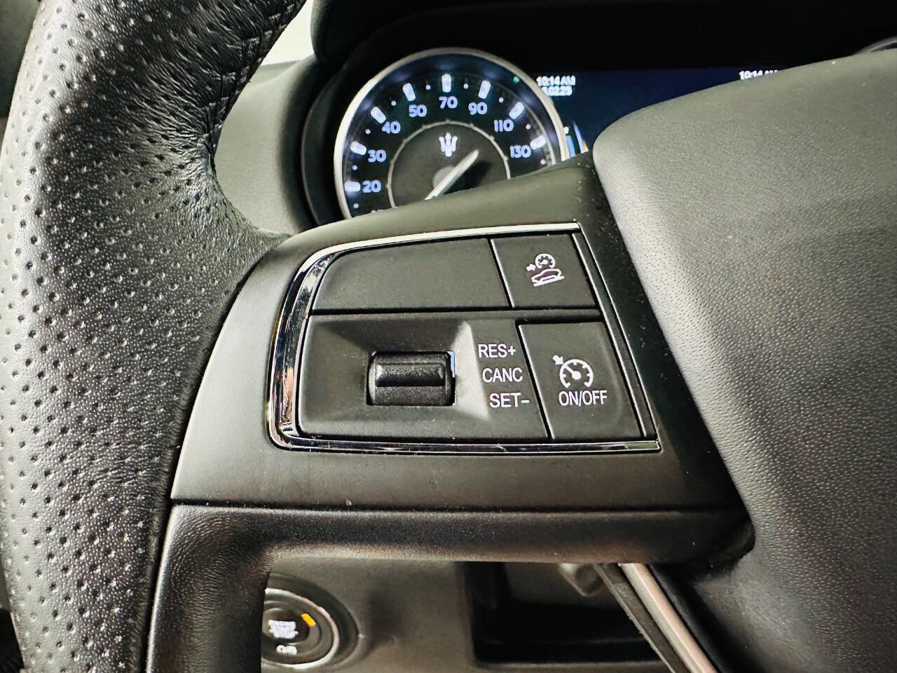 Used 2021 Maserati Levante image 15