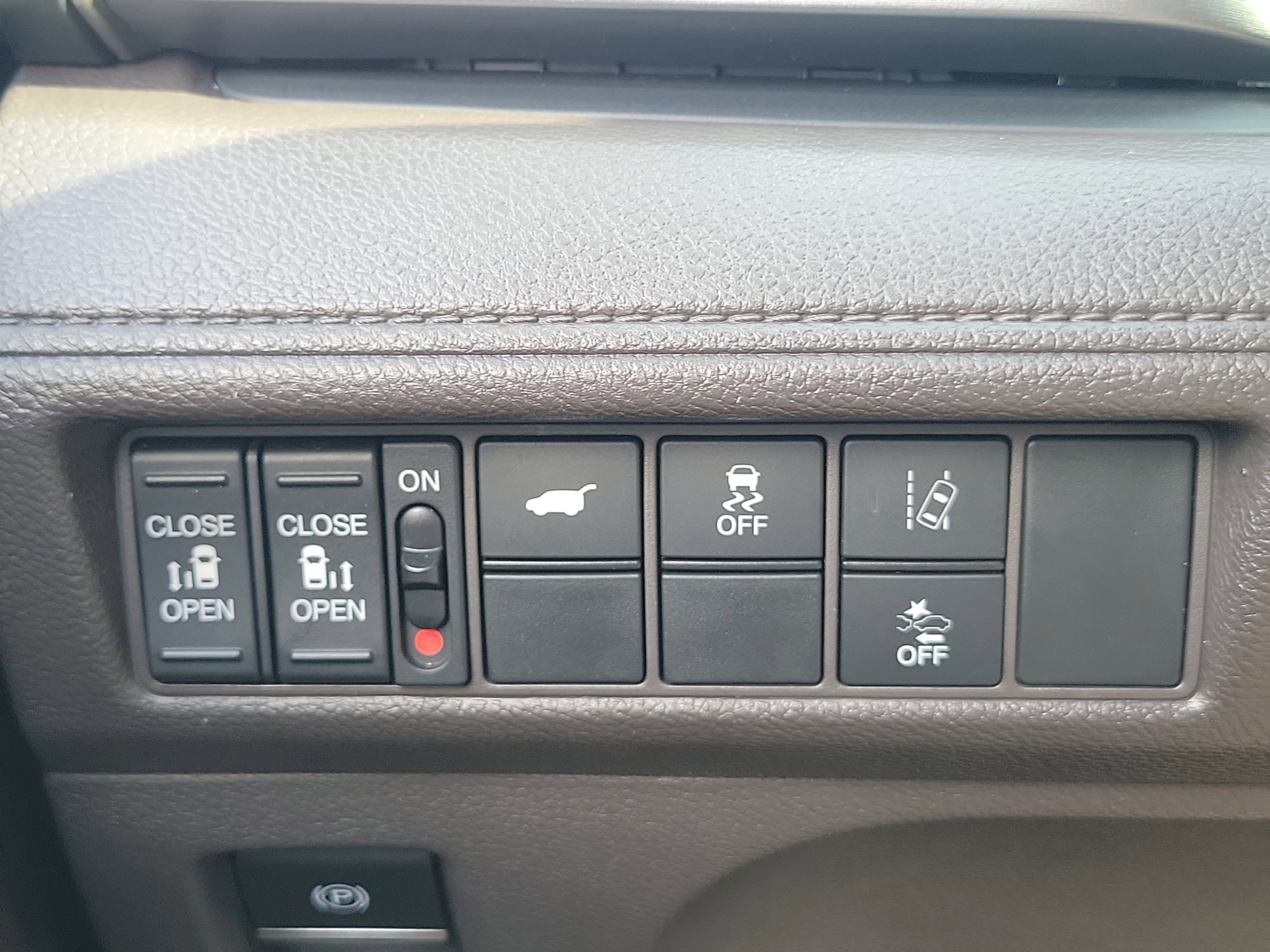 Used 2018 Honda Odyssey EX-L image 26