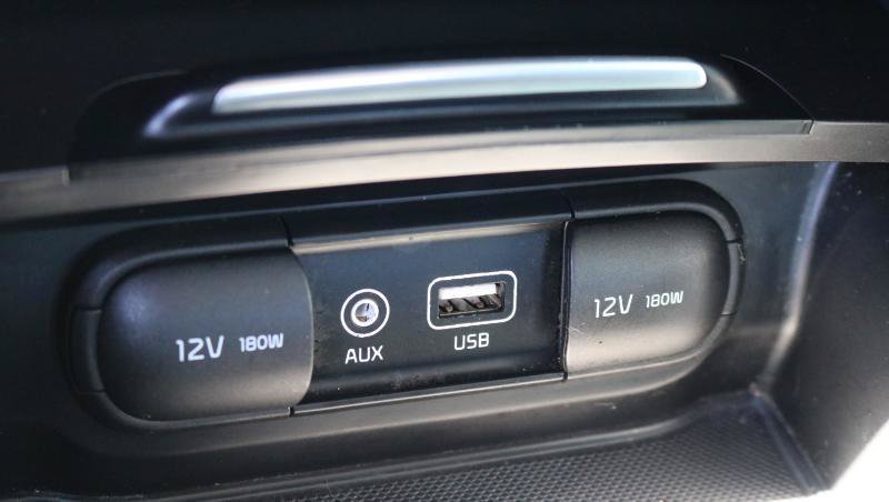 Used 2019 Kia Optima LX FWD image 12