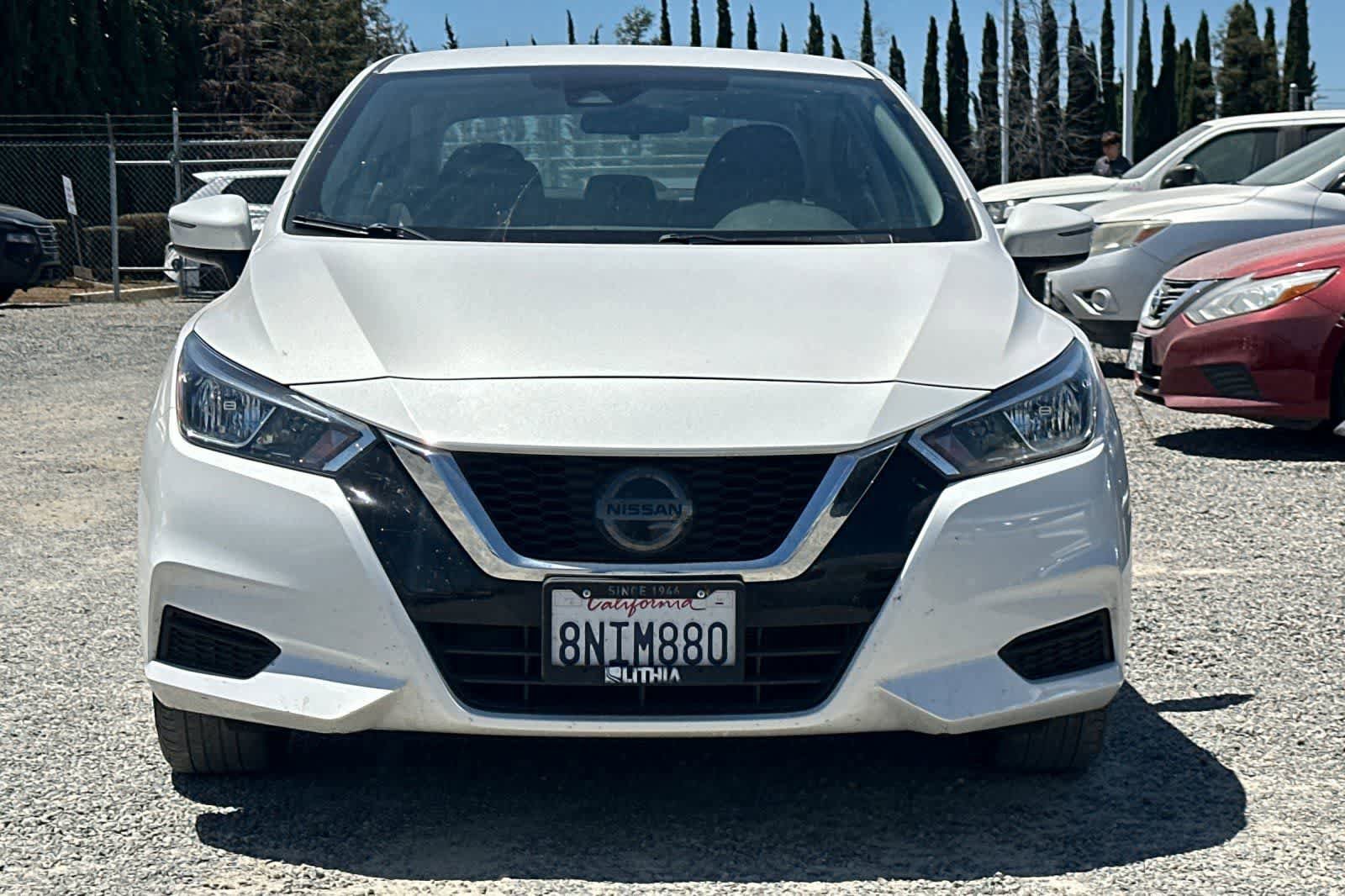 Used 2020 Nissan Versa SV FWD image 11