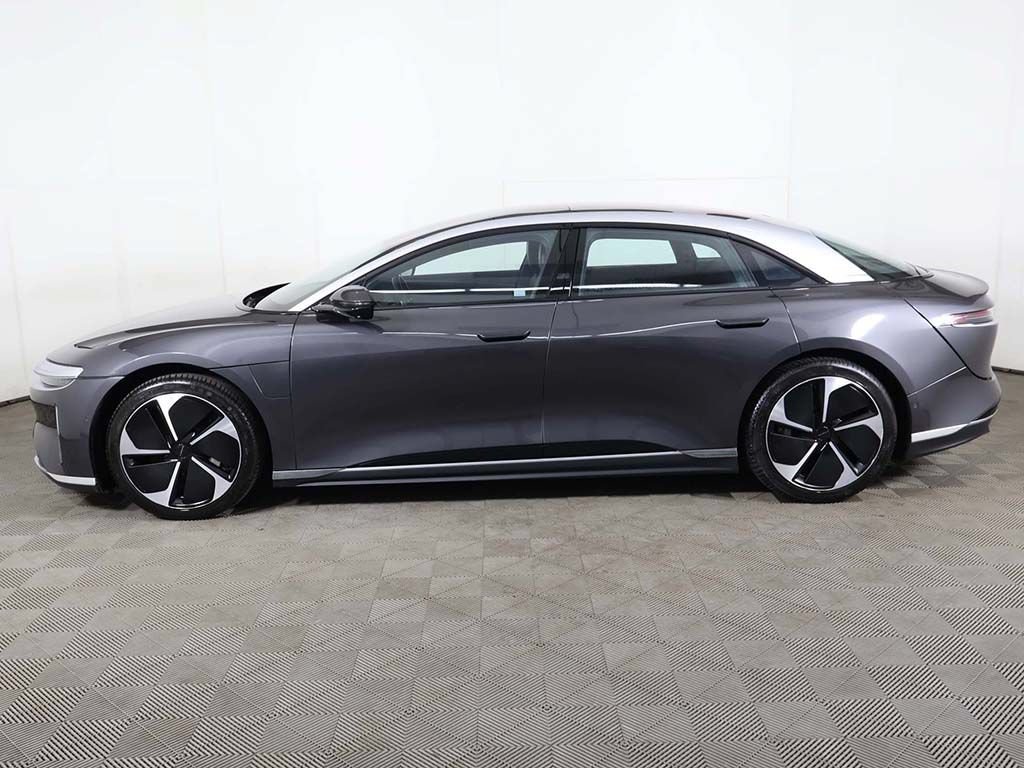 Used 2023 Lucid Air Touring AWD/4WD image 19
