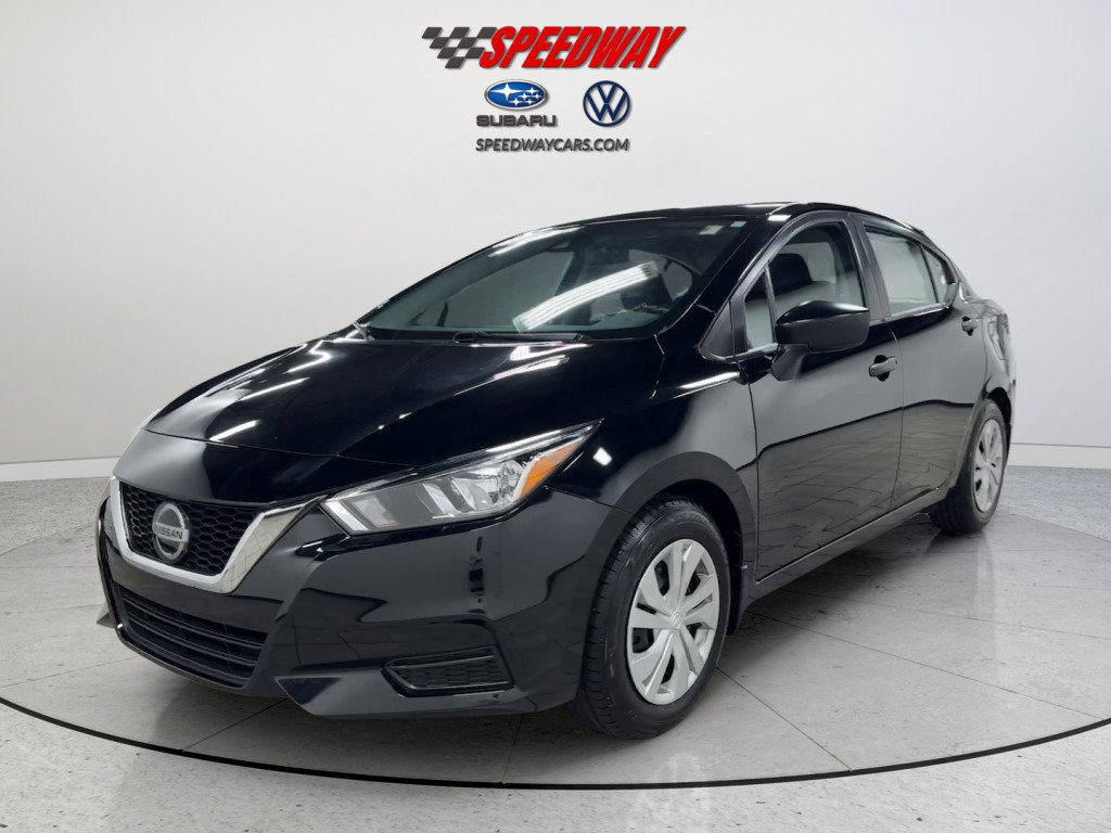 Used 2022 Nissan Versa S w/ Trunk Package image 4