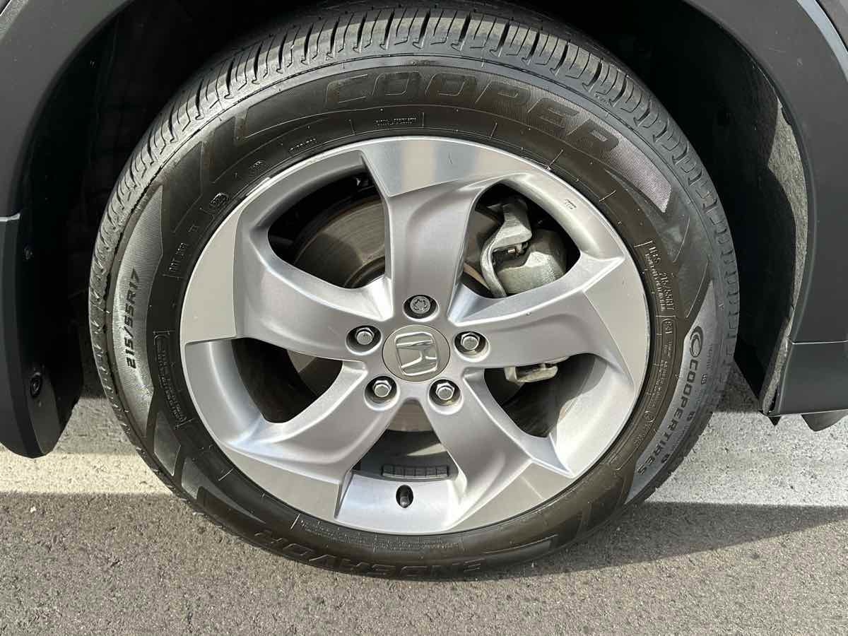 Used 2017 Honda HR-V LX image 49