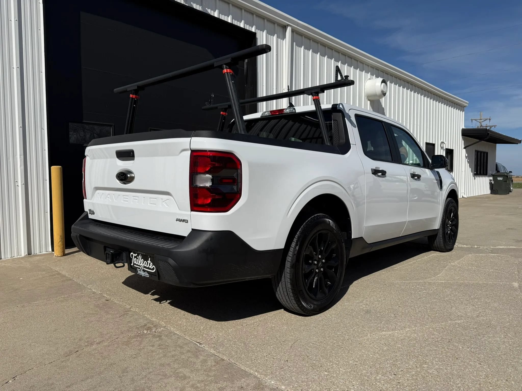 Used 2024 Ford Maverick XLT w/ XLT Luxury Package AWD/4WD image 7