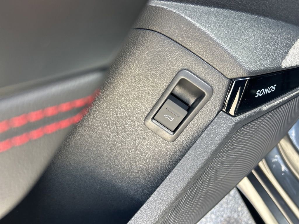 Used 2025 Audi RS 3 image 35