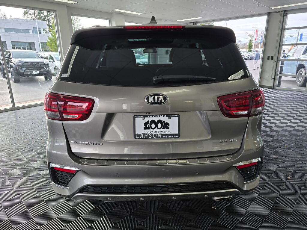 Used 2019 Kia Sorento SX image 5