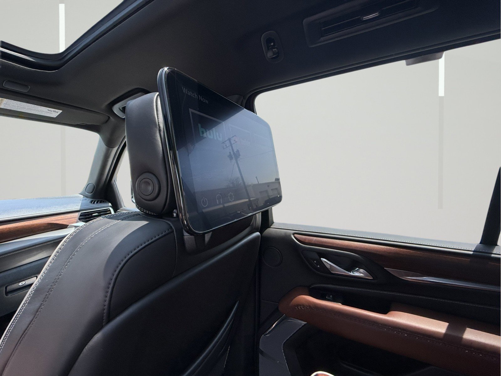 Certified 2024 GMC Yukon Denali Ultimate image 34