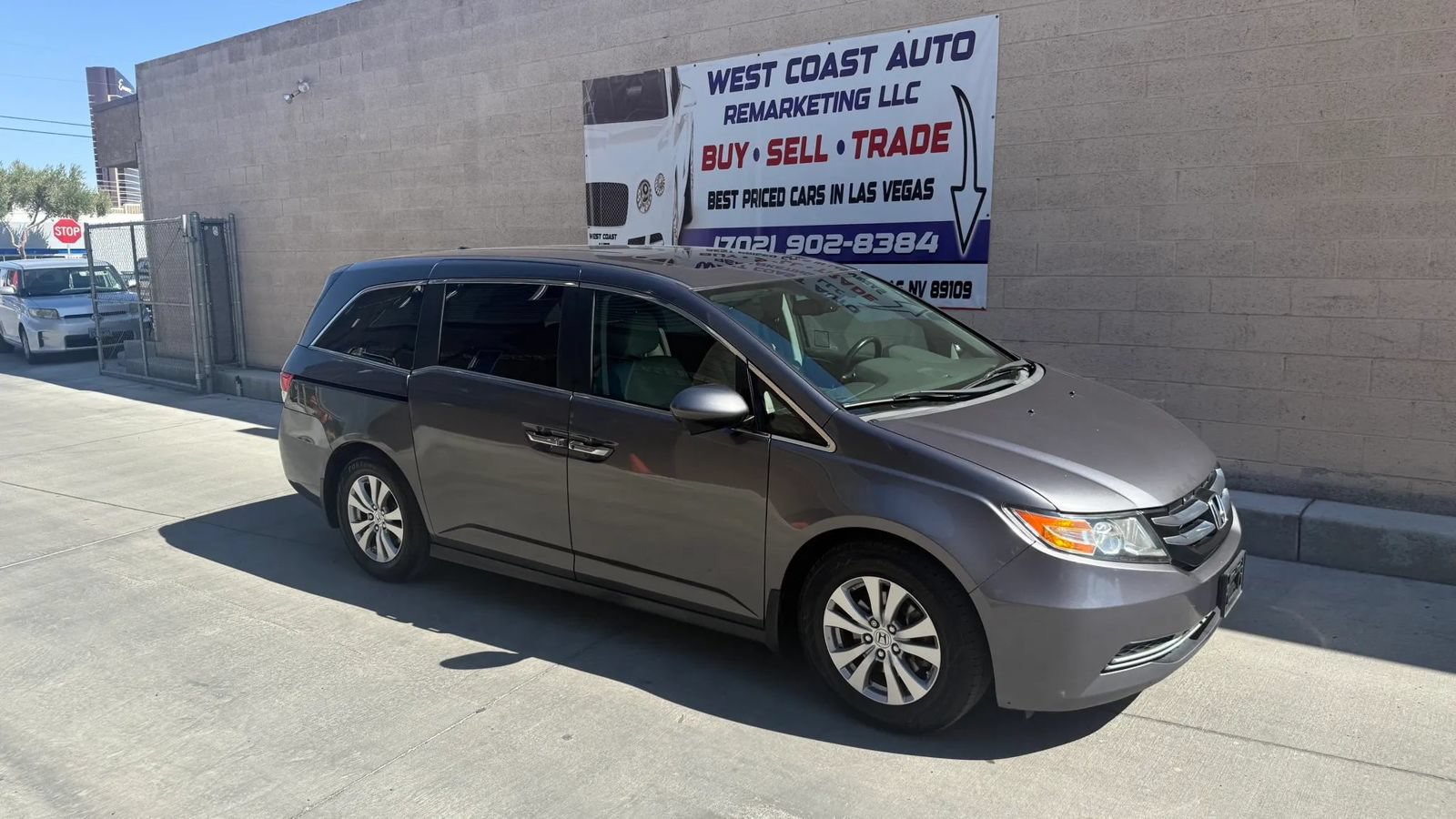 Used 2015 Honda Odyssey EX-L image 2
