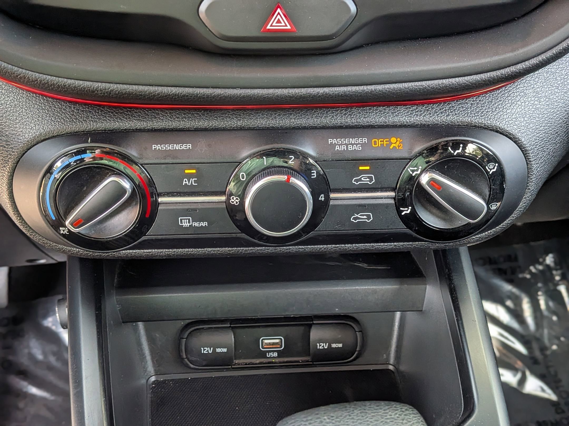 Used 2021 Kia Soul LX FWD image 29