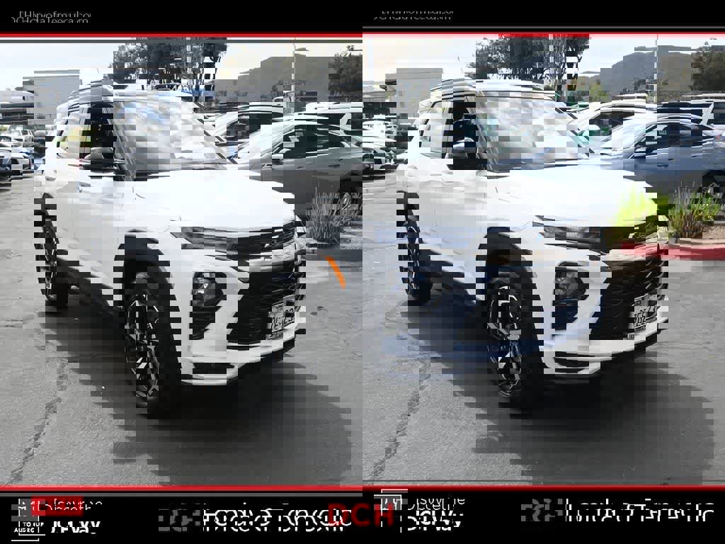 Used 2023 Chevrolet TrailBlazer RS w/ Technology Package image 3