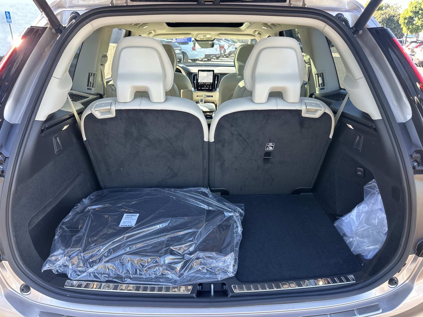 New 2026 Volvo XC90 B6 Ultra AWD/4WD image 19