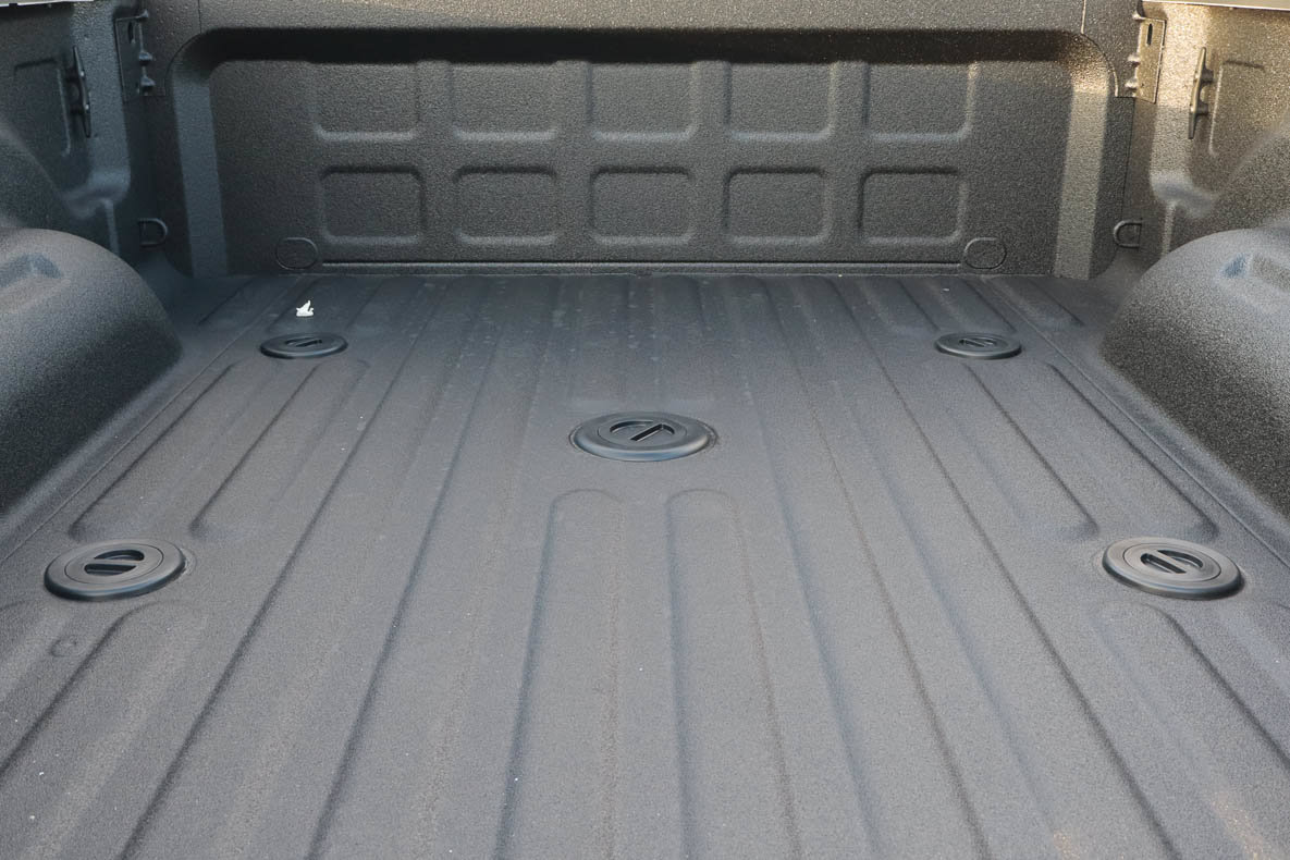 New 2027 RAM 3500 Laramie AWD/4WD image 9