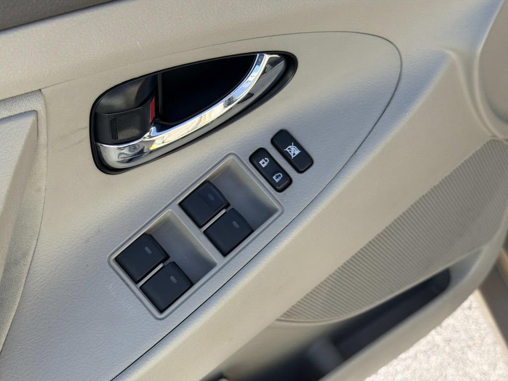 Used 2011 Toyota Camry LE w/ LE Extra-Value Pkg FWD image 19