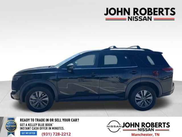 Used 2023 Nissan Pathfinder SV FWD image 9