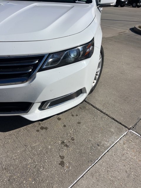 Used 2015 Chevrolet Impala LT w/ Convenience Package image 11