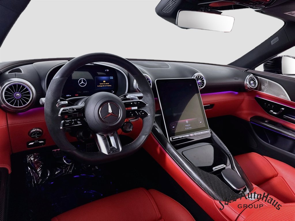 Used 2022 Mercedes-Benz SL 55 AMG 4MATIC w/ Driver Assistance Package image 30