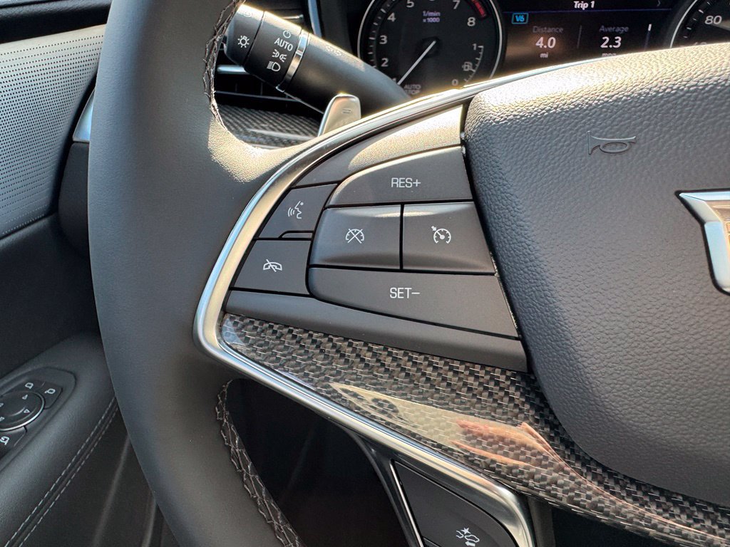 New 2026 Cadillac XT5 Sportv w/ LPO, Floor Liner Package AWD/4WD image 19