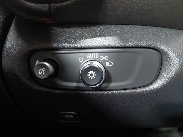 Used 2025 Chevrolet Blazer RS w/ Driver Confidence II Package image 40