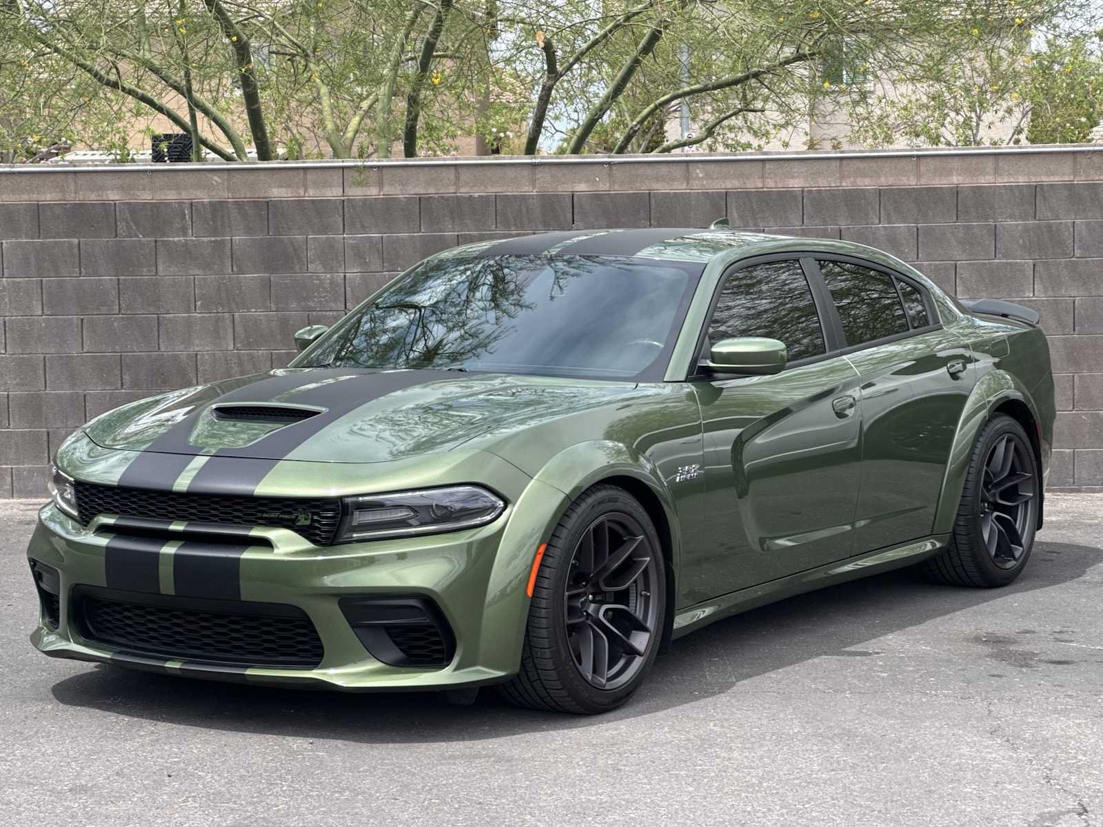 Used 2020 Dodge Charger Scat Pack RWD image 4