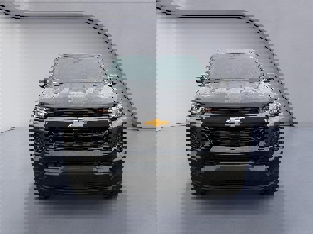 Used 2023 Chevrolet Colorado LT w/ LT Convenience Package II image 8