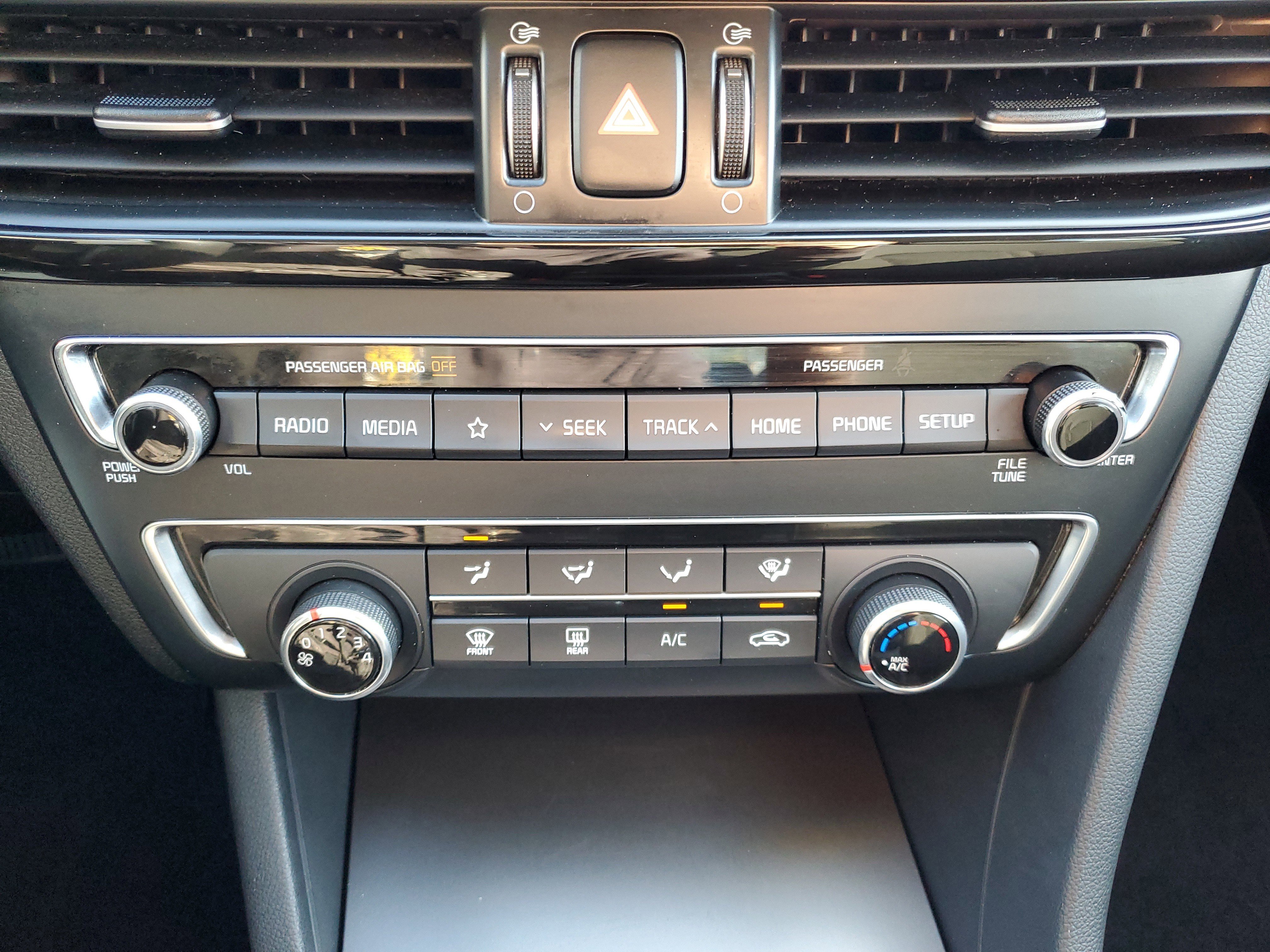 Certified 2020 Kia Optima LX image 32