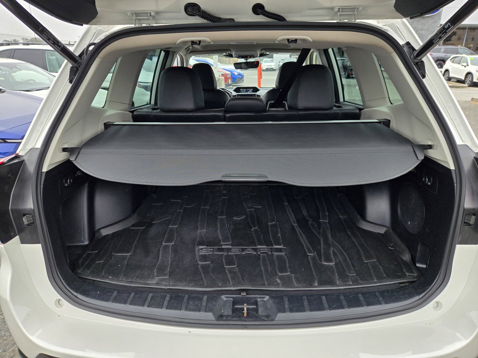 Used 2023 Subaru Forester Limited AWD/4WD image 27