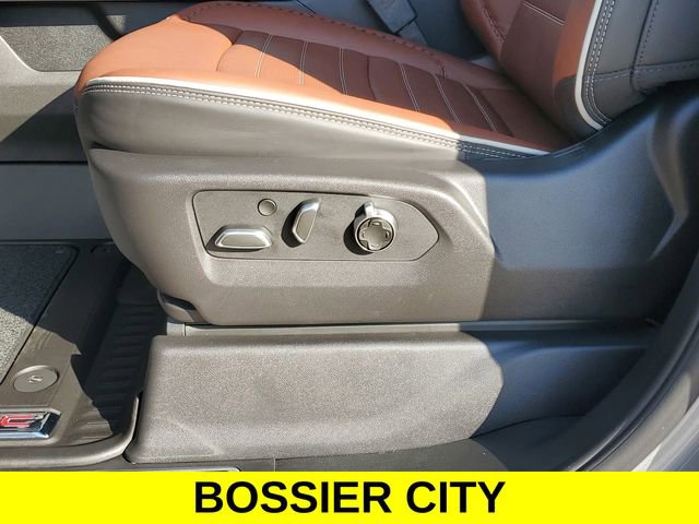 New 2025 GMC Sierra 2500 Denali Ultimate image 14