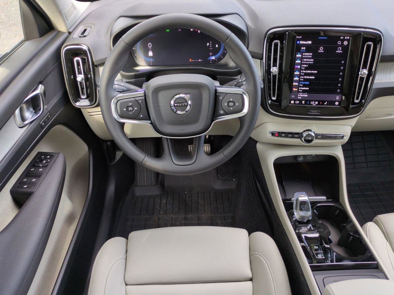 New 2025 Volvo XC40 B5 Plus w/ Protection Package Premier image 12