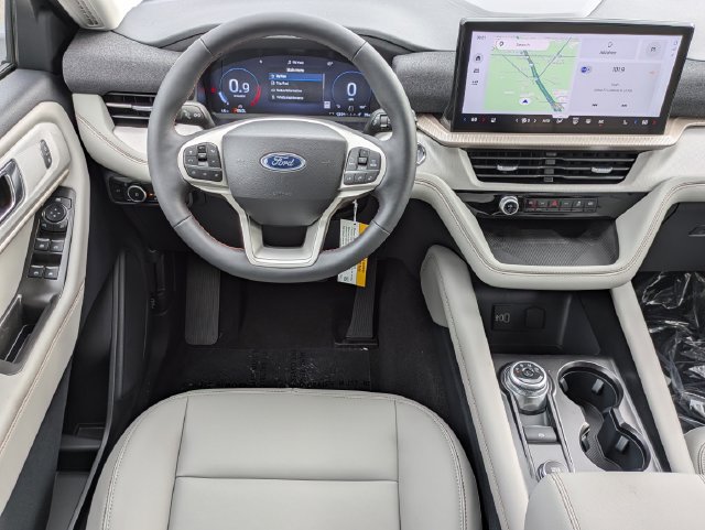 New 2026 Ford Explorer Active w/ Active Comfort Package RWD image 16