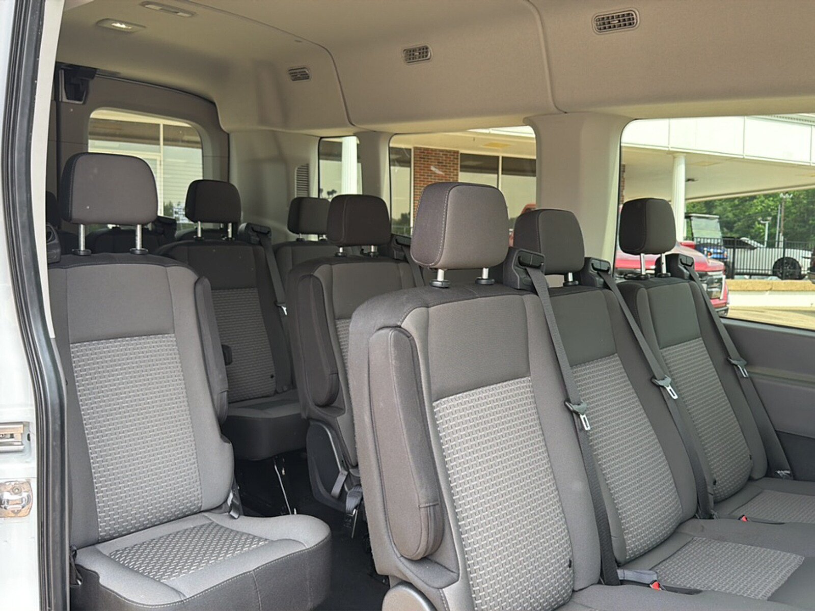 Used 2025 Ford Transit 350 XLT RWD image 12