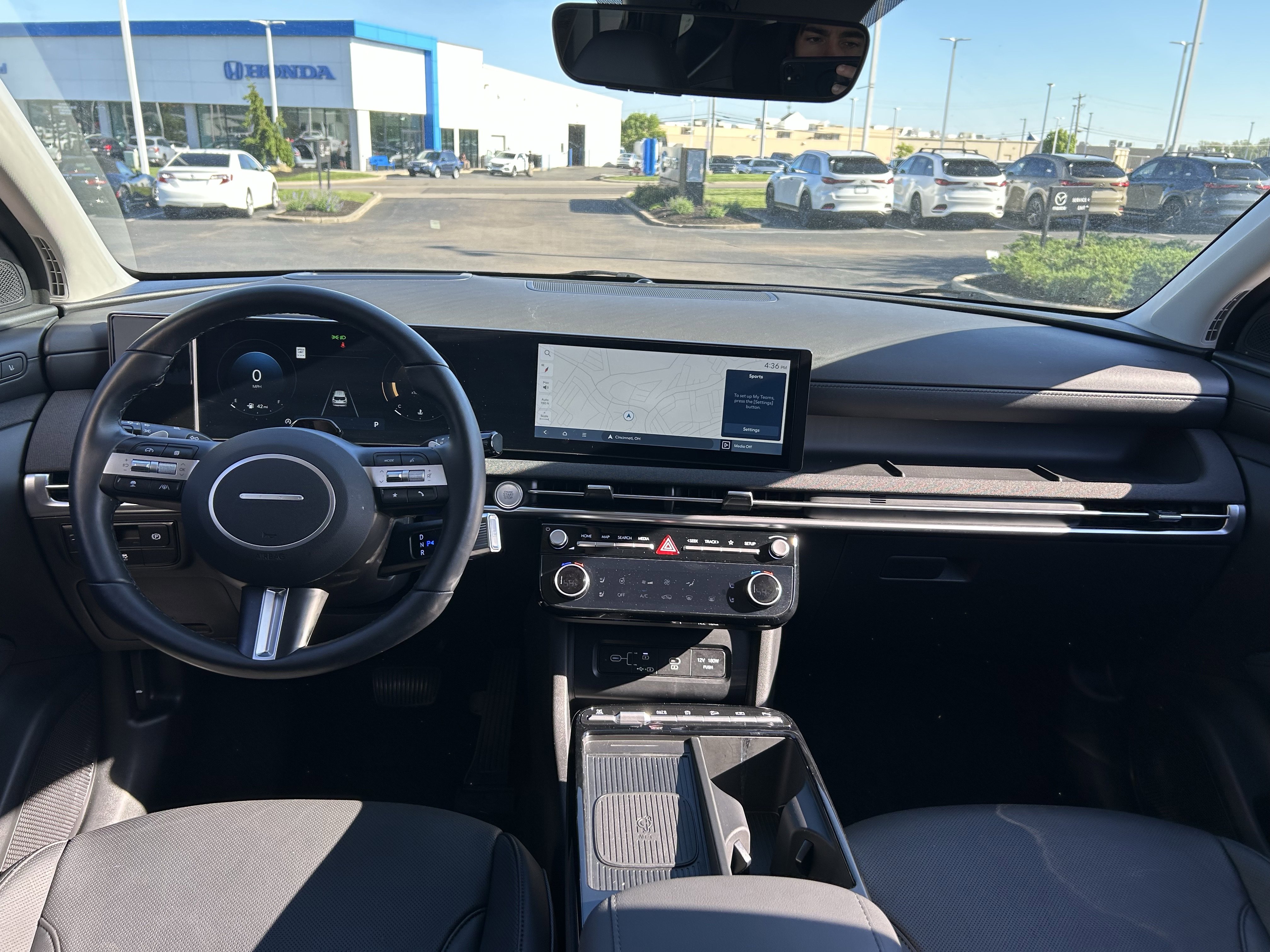 Used 2025 Hyundai Tucson Limited image 9