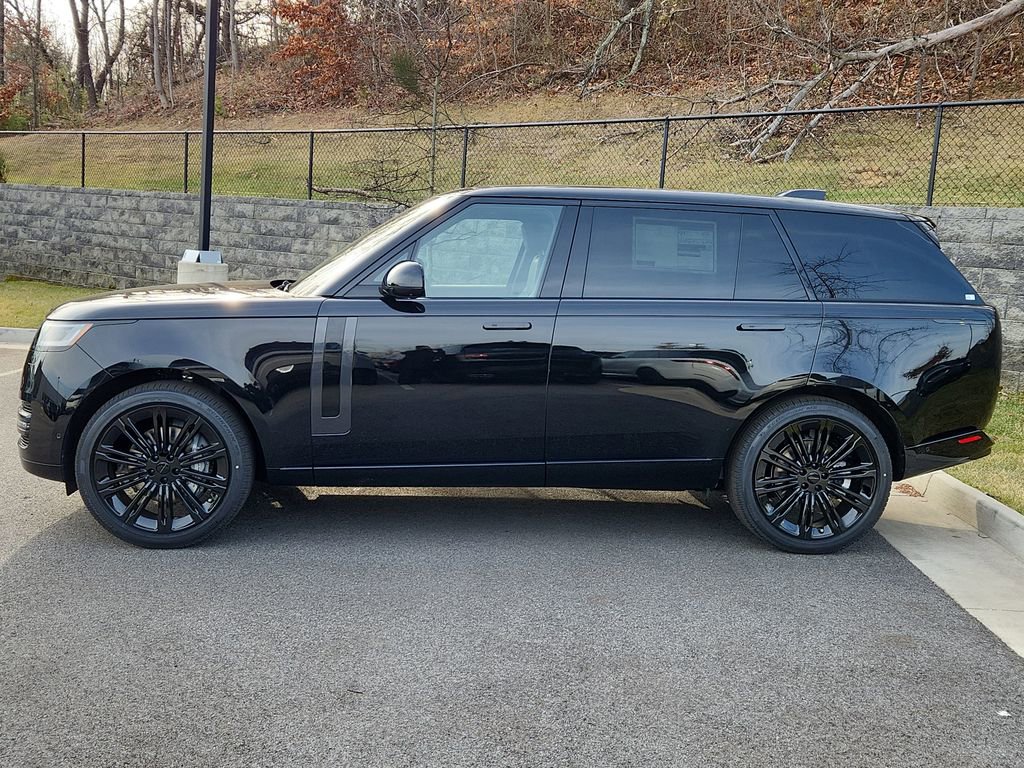 New 2026 Land Rover Range Rover Long Wheelbase SE image 6