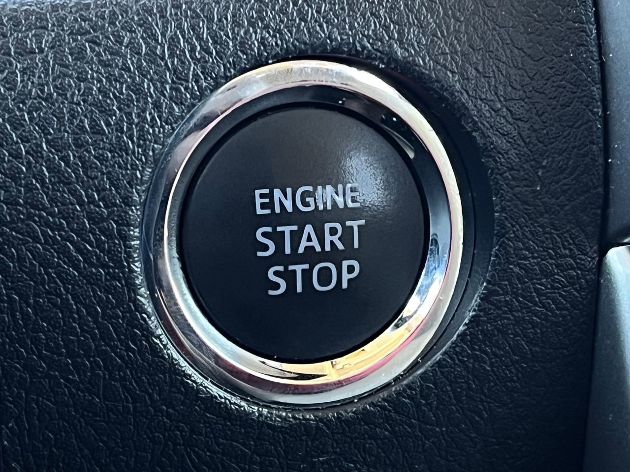 Used 2020 Toyota 4Runner Limited image 17
