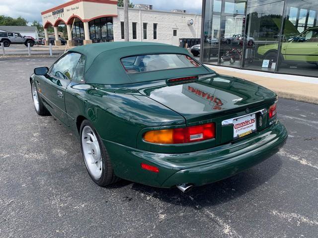 Used 1997 Aston Martin DB7 Volante RWD image 4