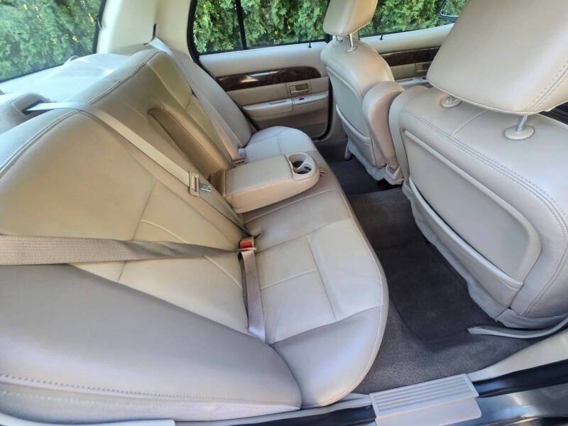 Used 2004 Mercury Grand Marquis GS
