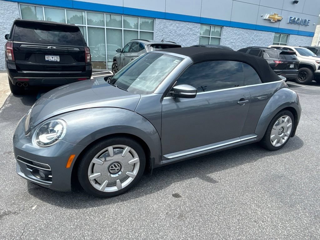 Used 2019 Volkswagen Beetle 2.0T SE FWD image 6