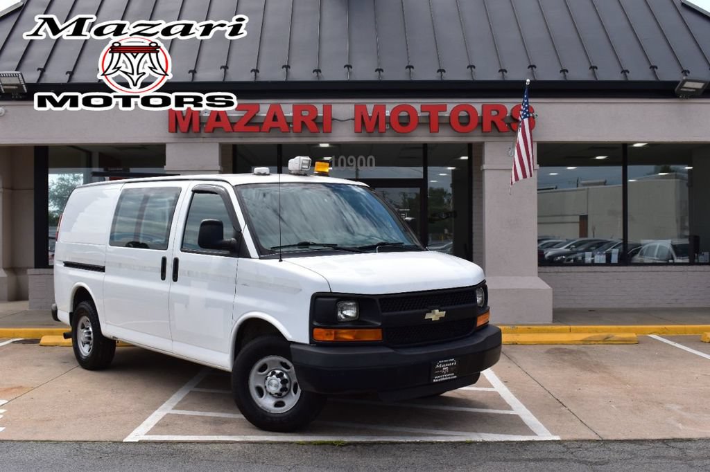 Used 2014 Chevrolet Express 2500 RWD image 1