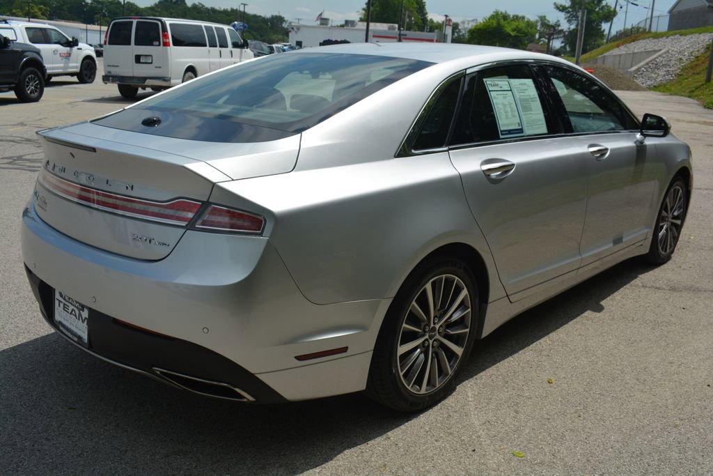 Used 2018 Lincoln MKZ Select w/ Select Plus Package AWD/4WD image 5