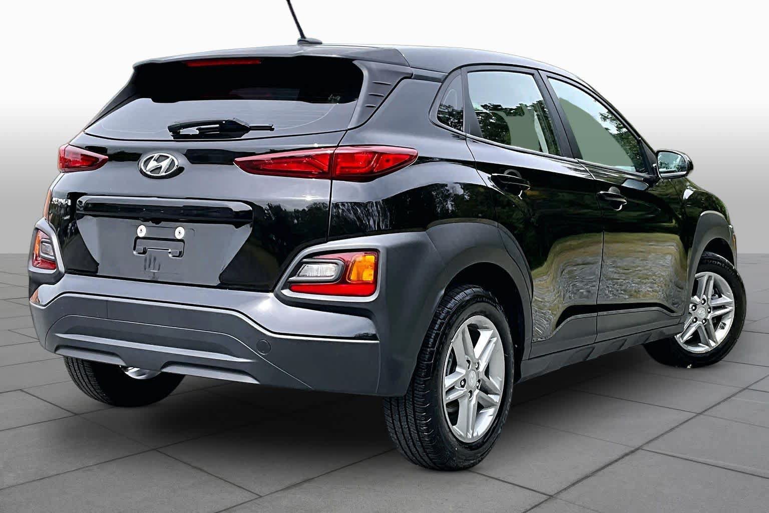 Used 2020 Hyundai Kona SE FWD image 13