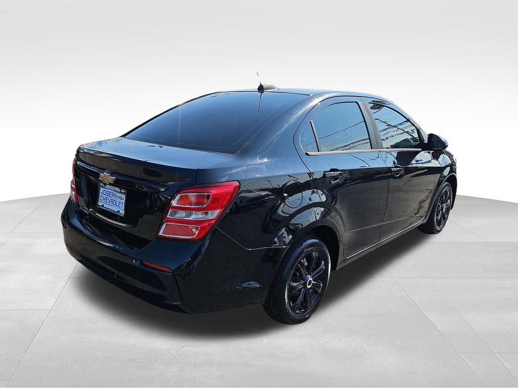 Used 2017 Chevrolet Sonic LS FWD image 4