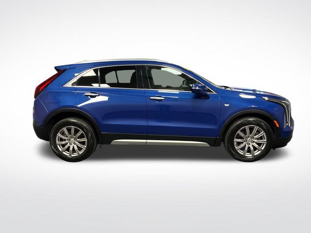 Used 2022 Cadillac XT4 Premium Luxury w/ Technology Package AWD/4WD image 6