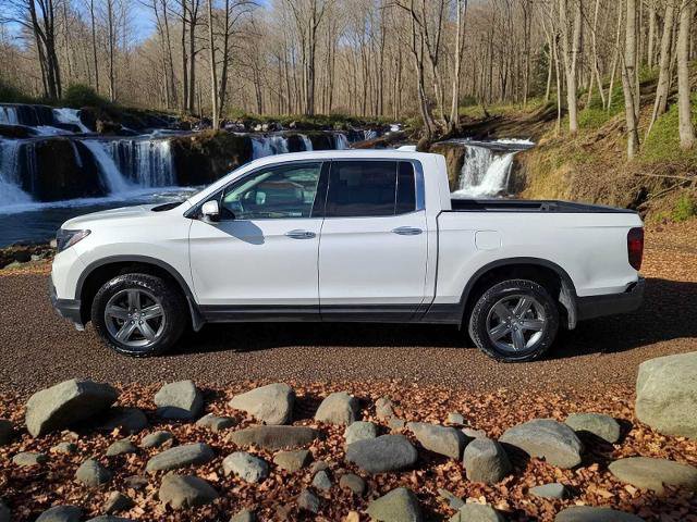 Used 2023 Honda Ridgeline RTL-E image 3