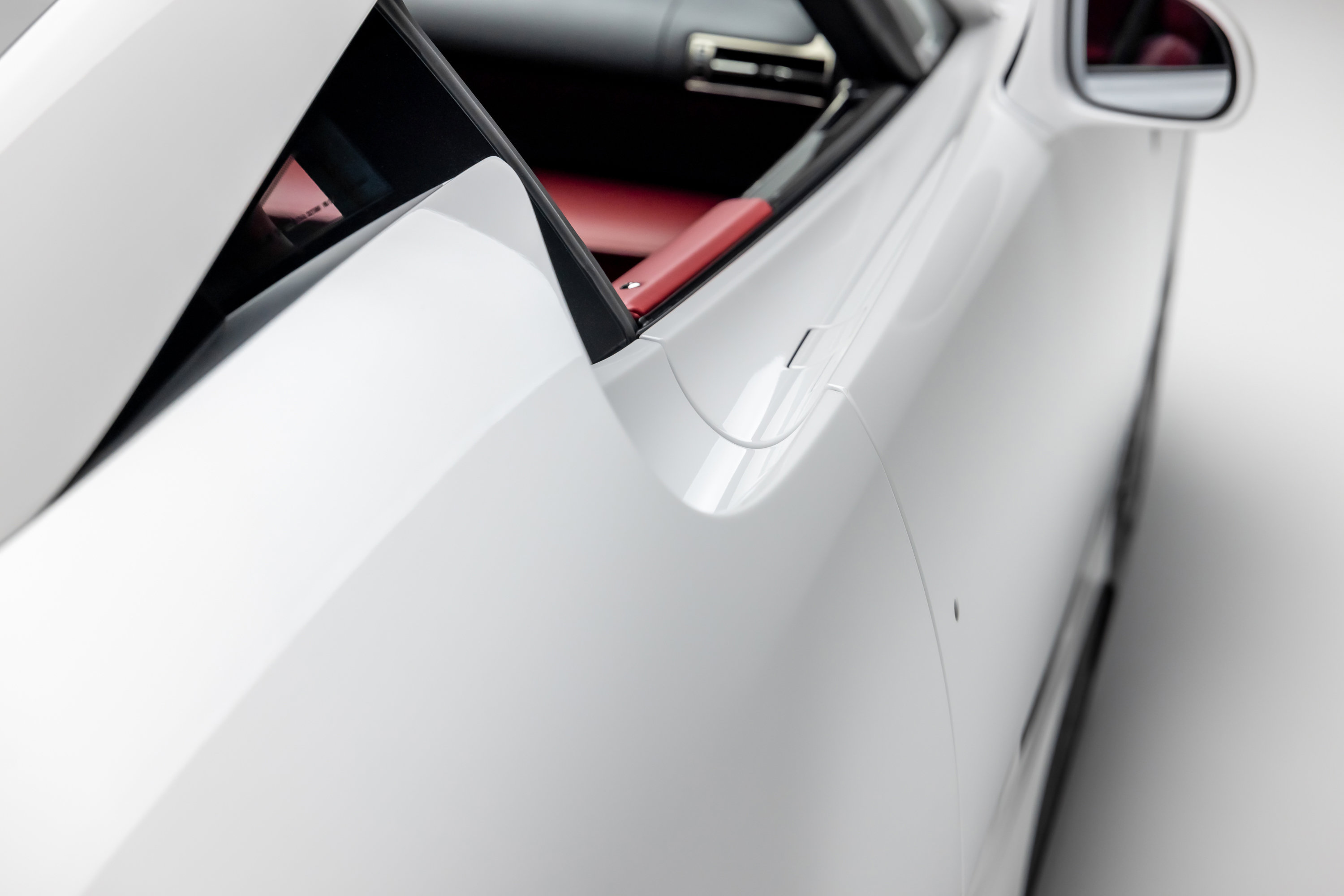 Used 2012 Lexus LFA RWD image 32