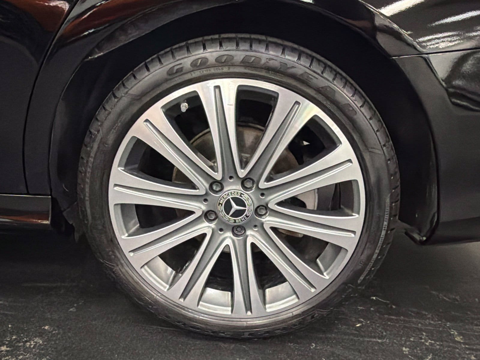 Used 2023 Mercedes-Benz E 350 4MATIC Sedan image 18