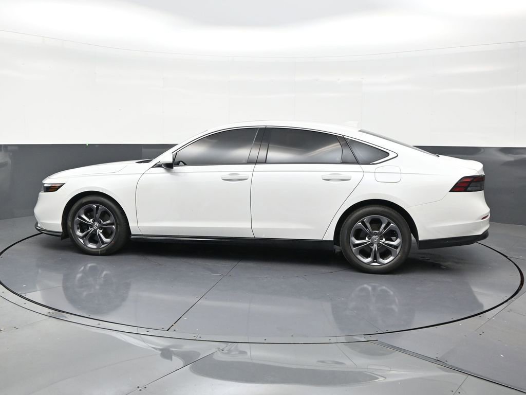 Used 2025 Honda Accord EX-L image 2